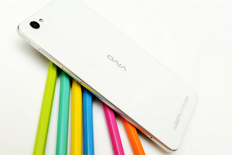 相位对焦加入，对焦速度提升，vivo X5Pro拍照体验