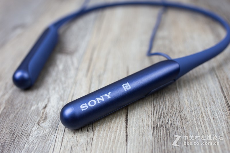 为了通勤，我入了降噪耳机，简评索尼WI-C600N
