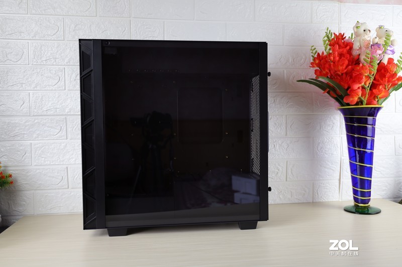 显卡竖装 顶置IO 领跑ATX3.0时代机箱鑫谷开元K1开箱首晒