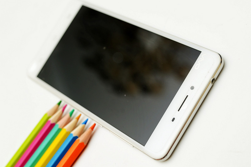 相位对焦加入，对焦速度提升，vivo X5Pro拍照体验