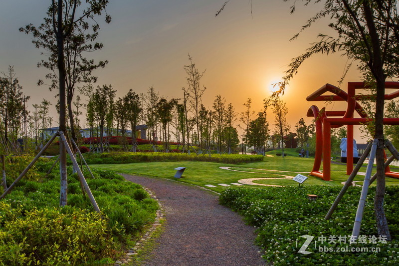 热烈祝贺中关村湖南地方站星空(中国)开坛！