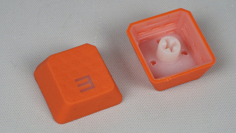 血手幽灵B740光轴机械键盘进阶评测   视频加拆解