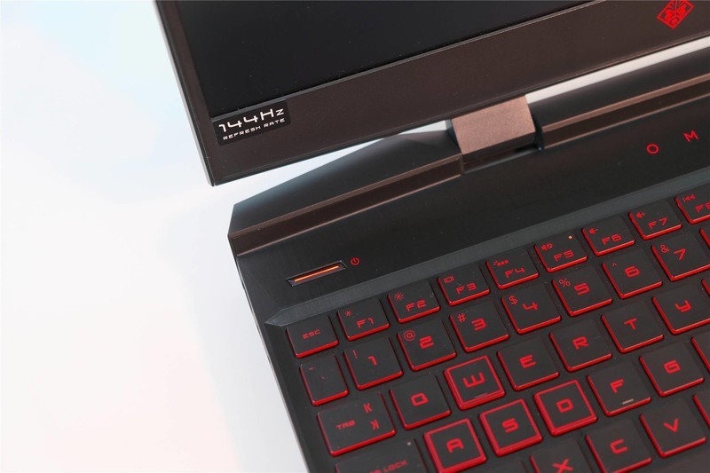 老玩家爽翻了，惠普暗影精灵5体验《全战三国》