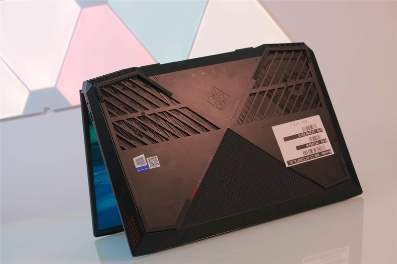 老玩家爽翻了，惠普暗影精灵5体验《全战三国》