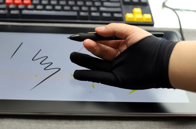 绘王-凯卓Kamvas Pro 16数位屏体验：轻薄便携、功能强大的绘画工具