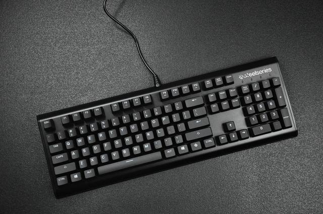 高冷范，赛睿APEX  M750机械键盘开箱