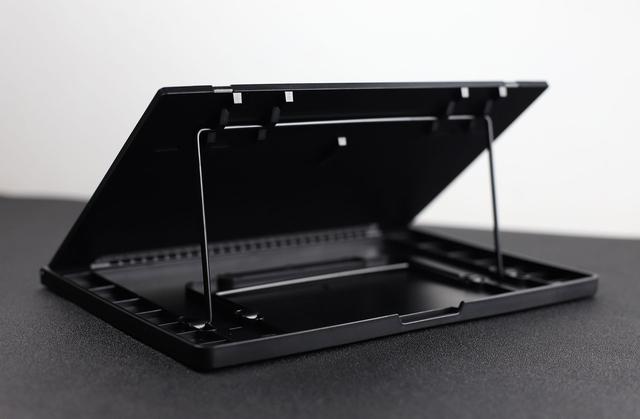 绘王-凯卓Kamvas Pro 16数位屏体验：轻薄便携、功能强大的绘画工具