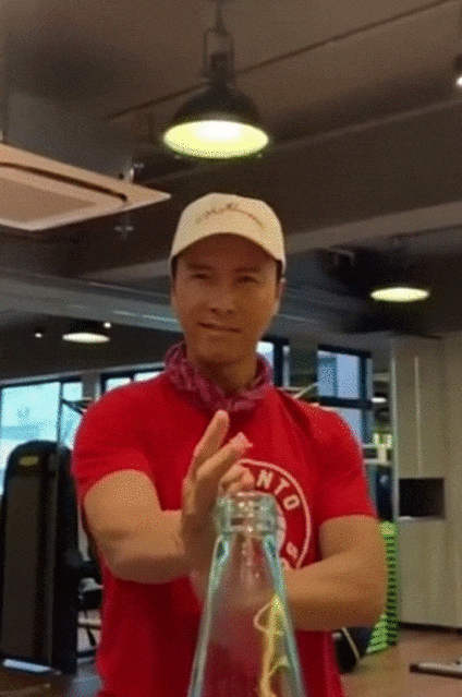 瓶盖挑战风靡全球，背后的营销启示