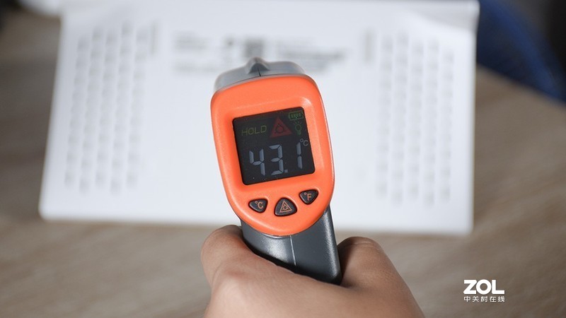 华为路由WS5200四核版：中小户型的网络助理