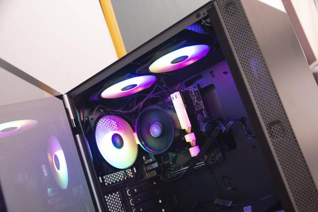 为上网课装了一台电脑，启航者A1和3400G成了最大花销