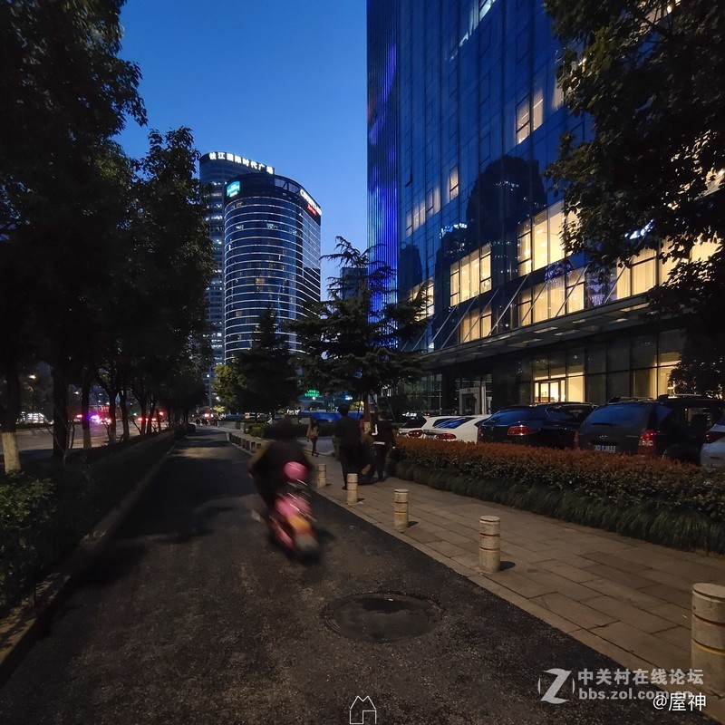 官方样片摄影师谈4800W三摄X27影像表现