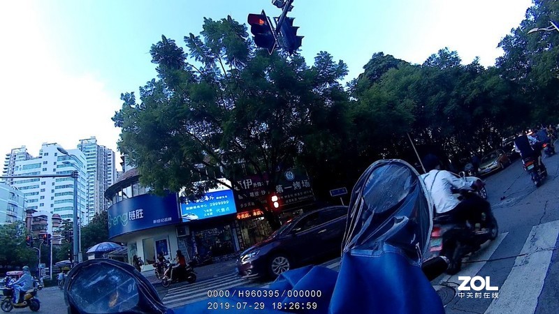 拒绝扯皮，高清记录，法翼记录仪T4体验