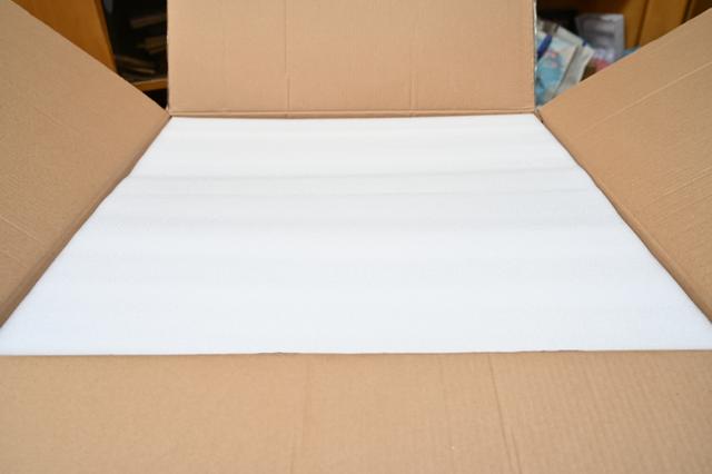 钢筋铁骨的肌肉型机箱，科幻风的大水牛铁血战士体验