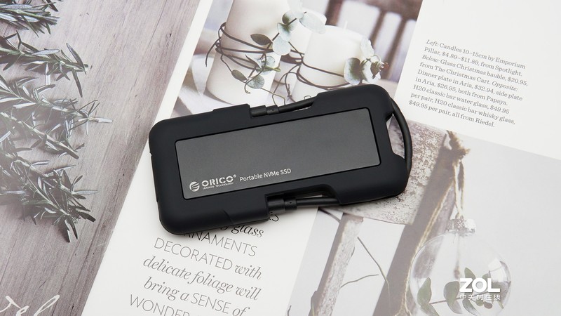 风吹雨打都不怕 奥睿科迅龙甲SV100移动固态硬盘体验