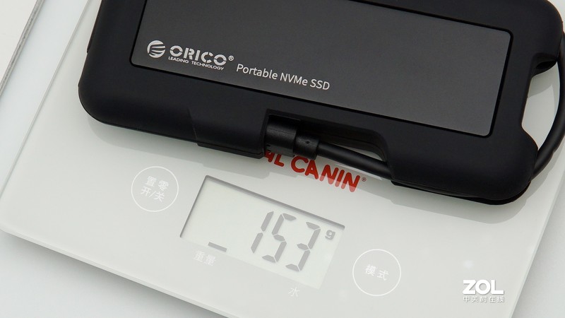 风吹雨打都不怕 奥睿科迅龙甲SV100移动固态硬盘体验