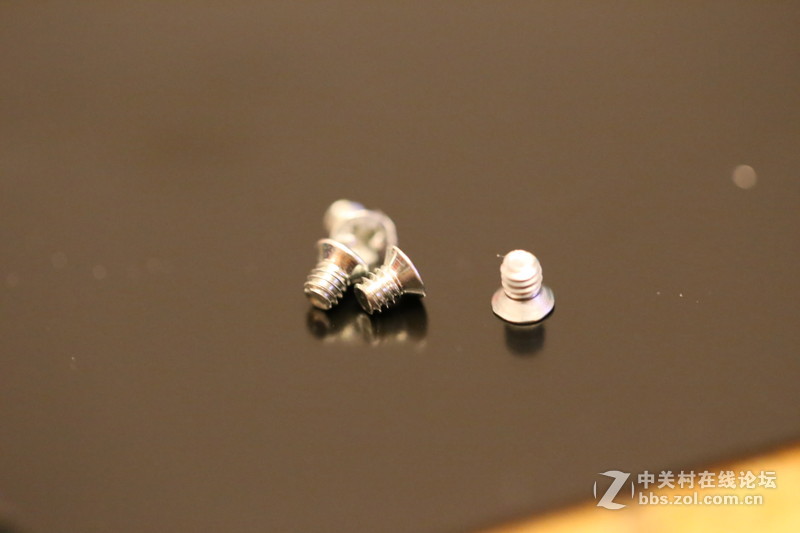 # OCZ Vector 180系列SSD全网首发试用# 精致做工超乎想象！（1.拆.解图赏）