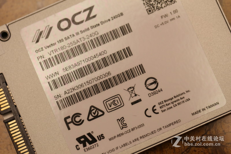 # OCZ Vector 180系列SSD全网首发试用# 精致做工超乎想象！（1.拆.解图赏）