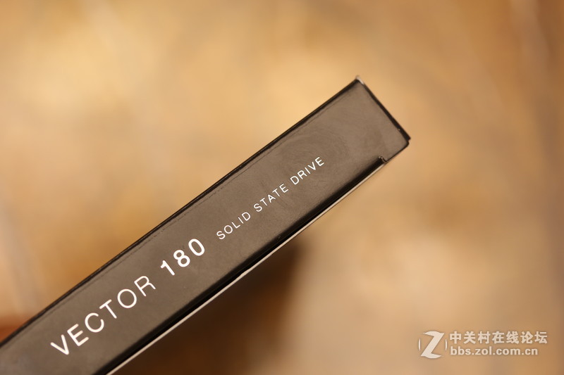 # OCZ Vector 180系列SSD全网首发试用# 精致做工超乎想象！（1.拆.解图赏）