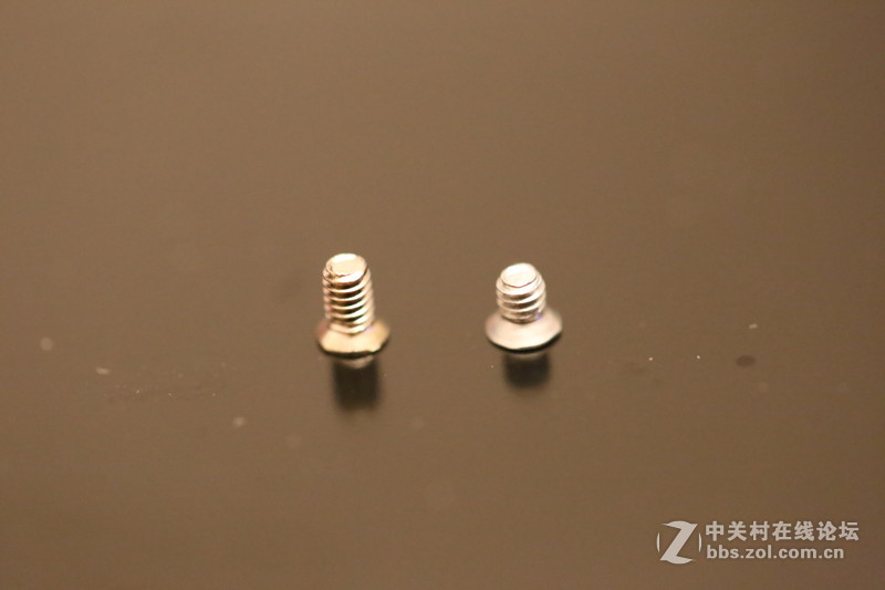 # OCZ Vector 180系列SSD全网首发试用# 精致做工超乎想象！（1.拆.解图赏）