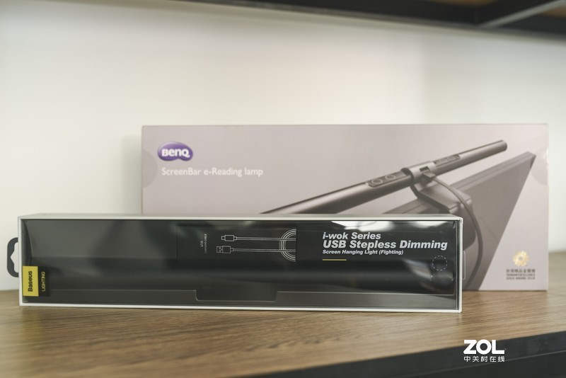 对比去年大热的屏幕挂灯，客观说说倍思与明基之间的体验价差比