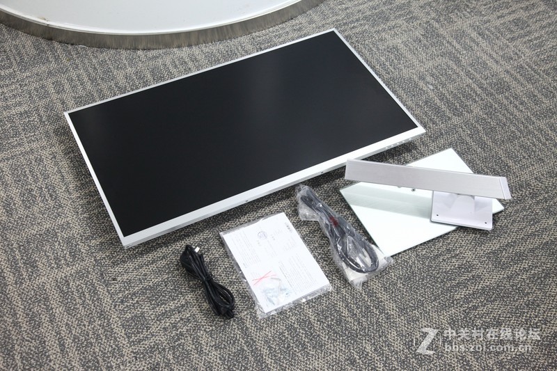 【6●18】提前抢HKC ， 入手Q320开箱晒机篇，主流32寸2K屏中的“冈本”