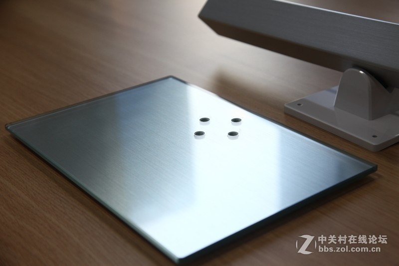 【6●18】提前抢HKC ， 入手Q320开箱晒机篇，主流32寸2K屏中的“冈本”