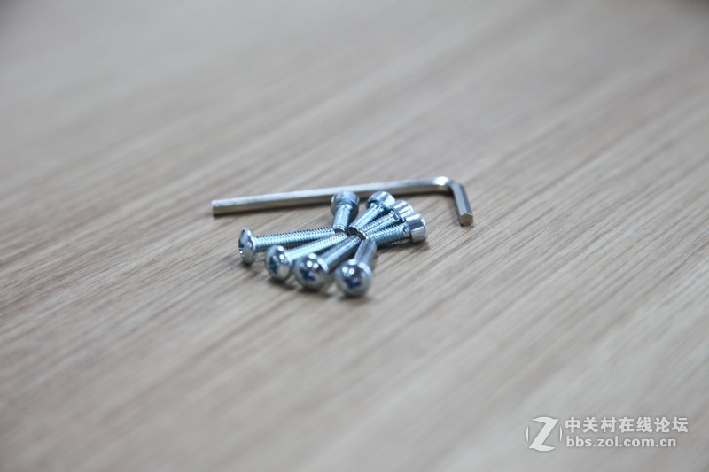 【6●18】提前抢HKC ， 入手Q320开箱晒机篇，主流32寸2K屏中的“冈本”