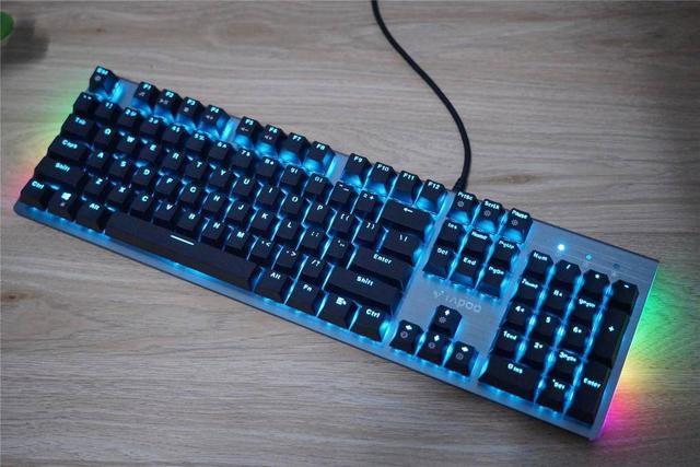 超级防水，红外银轴，雷柏推出全新机械键盘，或许合你的心意！