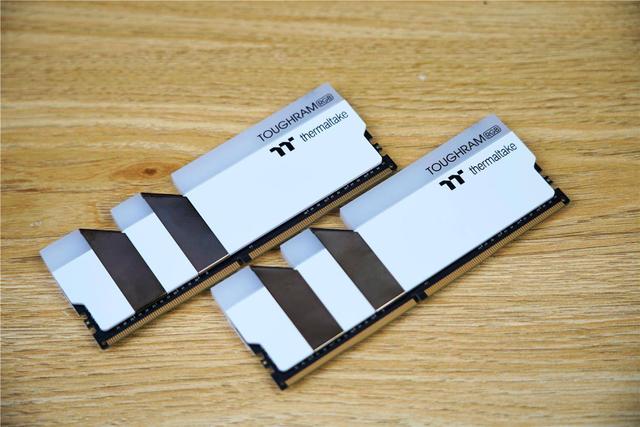 五一假期整机折腾记，不求合理，但求辣眼!