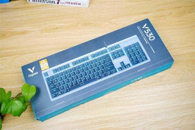 超级防水，红外银轴，雷柏推出全新机械键盘，或许合你的心意！