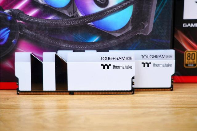 五一假期整机折腾记，不求合理，但求辣眼!