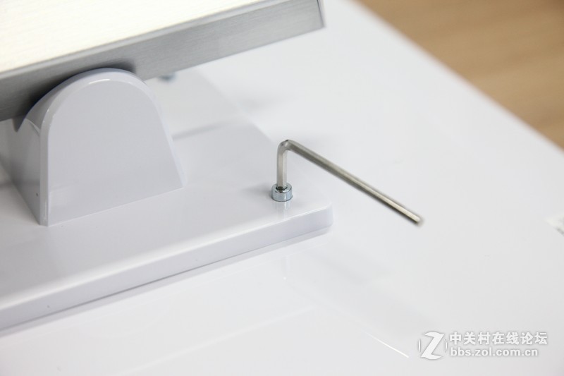 【6●18】提前抢HKC ， 入手Q320开箱晒机篇，主流32寸2K屏中的“冈本”