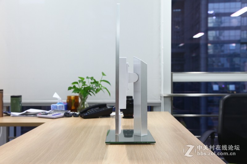 【6●18】提前抢HKC ， 入手Q320开箱晒机篇，主流32寸2K屏中的“冈本”