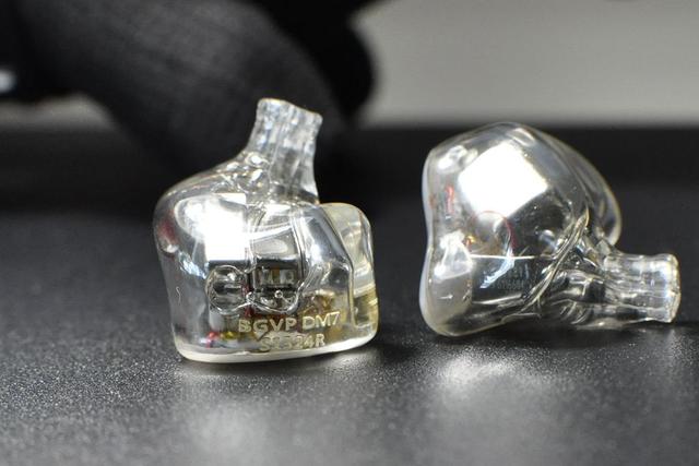 突围之后日渐崛起，BGVP  DM7六动铁耳机评测