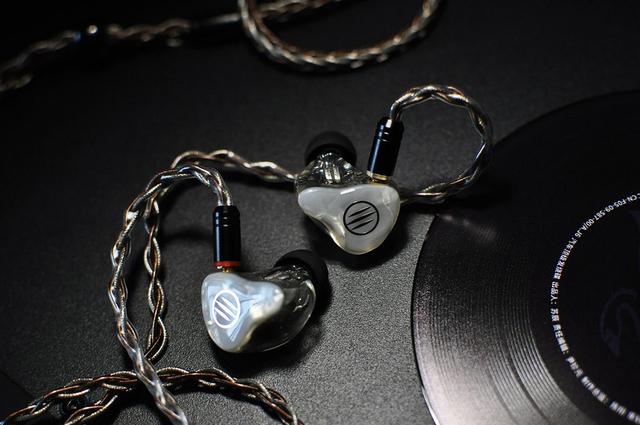 突围之后日渐崛起，BGVP  DM7六动铁耳机评测