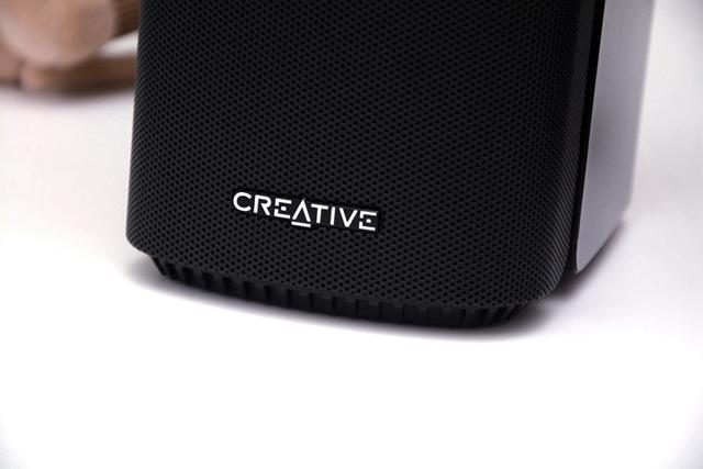 小桌子也能放得下的紧凑音箱，创新T100蓝牙桌面音箱开箱体验