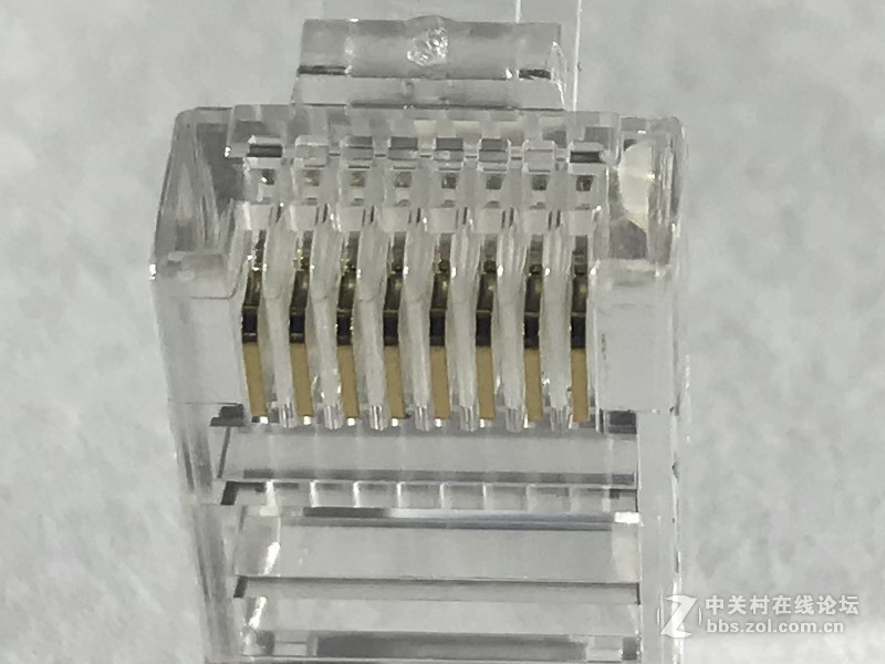 水晶头通过看、闻方式简单分辨水晶头的好与次
