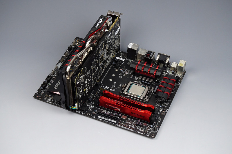 金士顿Savage 2400 16G  XMP一键超频评测