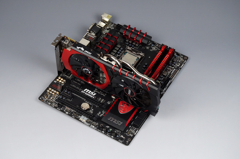 金士顿Savage 2400 16G  XMP一键超频评测