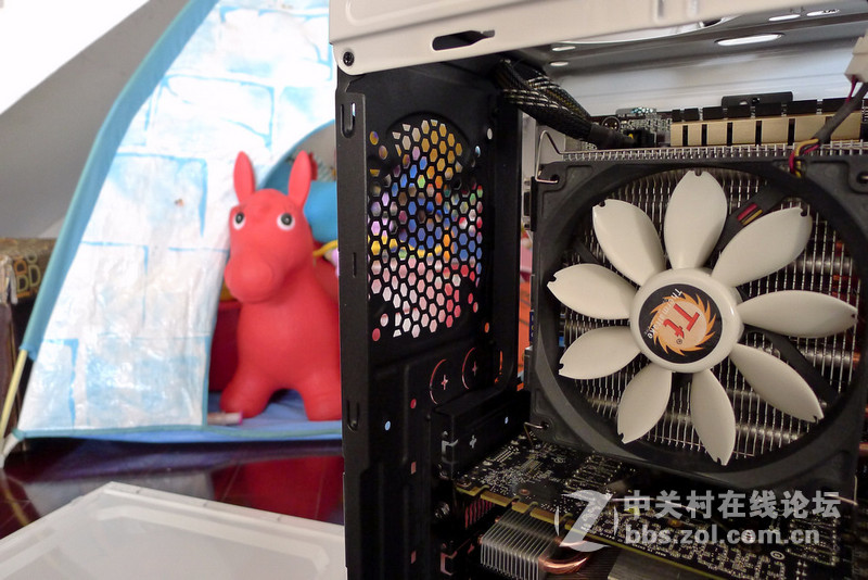 金河田超越荣耀版机箱散热大改造