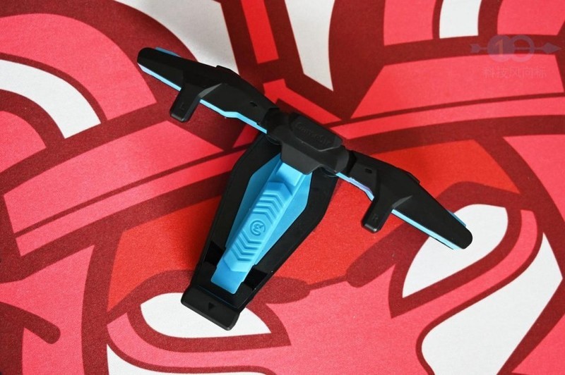 分秒响应，疾速开战，GameSir F4猎鹰手柄体验