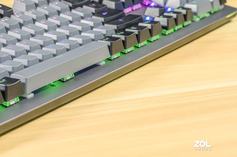 不卡键，防水防尘，快速入手迪摩F20机械键盘