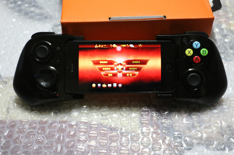 【MOGA ACE游戏手柄试用】开箱与iPhone5完美结合
