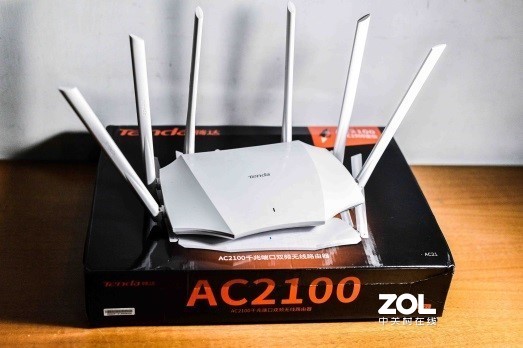 性价比超高的腾达AC21千兆双频无线路由器评测