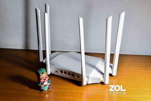 性价比超高的腾达AC21千兆双频无线路由器评测