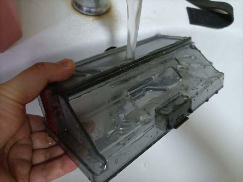 4000帕吸力+2.5小时续航+激光导航，美的M7扫地机靠谱吗？