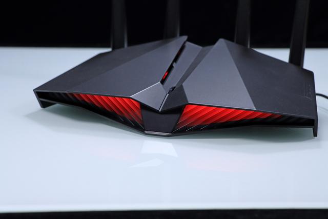 千元4T4R 160MHz 的博通版 WiFi6 电竞路由器：华硕 RT-AX82U体验