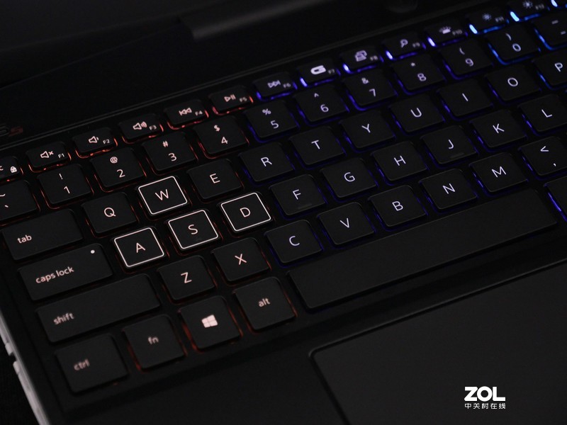 独家Smartshift技术加持，戴尔G5 SE 4800H+RX5600M 游戏本开箱测试