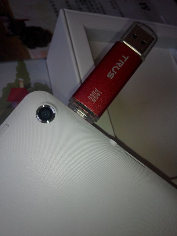 超便携399元原道w7安卓+win8双系统平板试用——外观