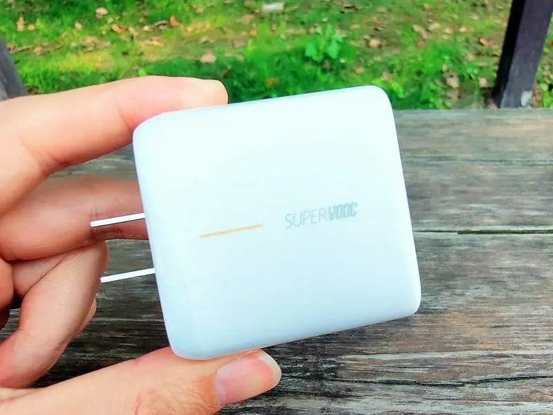 顶级屏显、极致夜拍，OPPO Find X2一款用了就回不去的手